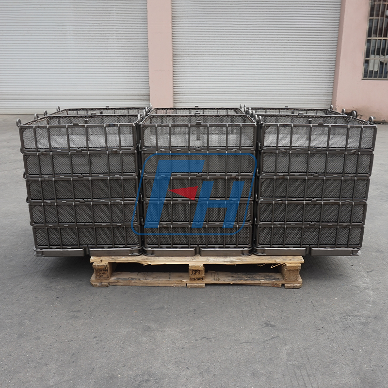 Koše na tepelné zpracování pro nitridační pec 592x442x132mm
